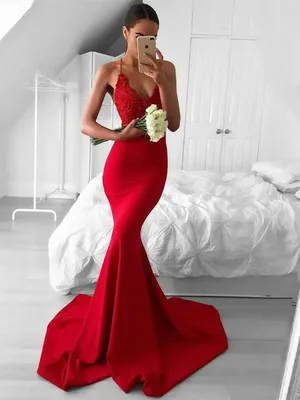 36 Gorgeous Mermaid Dress Styles for Chic Ladies | Braidsmaid dresses, Red  dresses classy, White mini dress outfit
