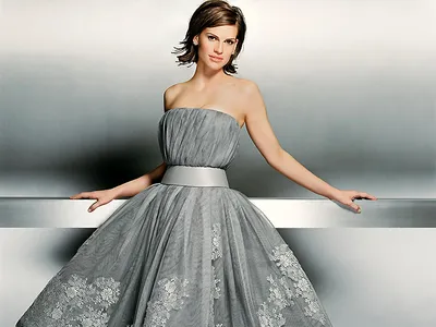 Малиновое трикотажное платье с клиньями купить, цены на Женская одежда и  боди в интернет магазине женской одежды M-FASHION