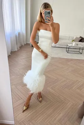 Свадебное белое платье футляр с рукавом и декольте Helga | Vivabride