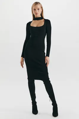 Черное платье футляр с поясом