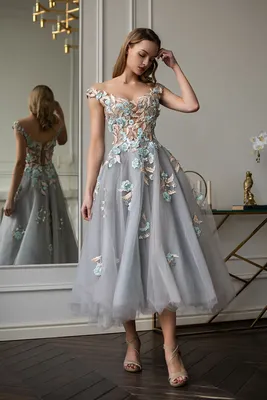 Розовое свадебное платье с цветами