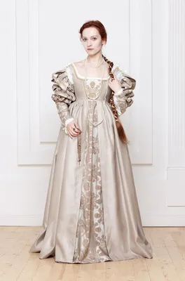 Сохранённые фотографии – 2 683 фотографии | Renaissance fashion, Italian  renaissance dress, Historical dresses