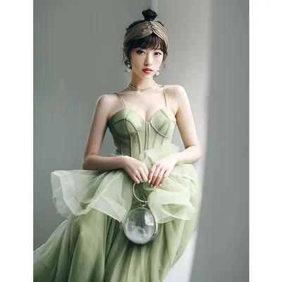 Зеленое детское платье из бархата, артикул K16-22-051-8456 | Купить в  интернет-магазине Yana в Москве