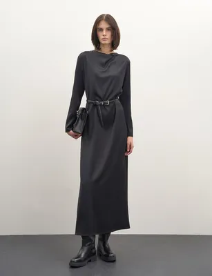 Купить Платье макси прямого кроя по цене 18 990 ₽ в Москве