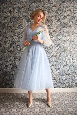 Купить модные платья для выпускного вечера в 11 классе в Москве: шоурум  50platev