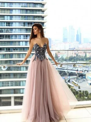 Самые модные выпускные платья 2019-2020 года, фото выпускных платьев |  Vestidos de fiesta largos, Vestidos de fiesta, Vestidos de mujer