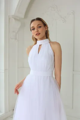 Облегающее платье с американской проймой со стразами 0452203503-16 - купить  в интернет-магазине LOVE REPUBLIC по цене: 3 199 ₽