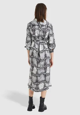 платье с анималистическим принтом Fashion Classic Brand Trends 96833340  купить в интернет-магазине Wildberries