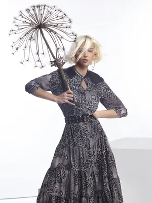 Платье с леопардовым принтом от TEREKHOV за 54 360 рублей со скидкой 60%  (цвет: мультиколор, артикул: DE259/4510-блеск.перелив/белый) - купить в  интернет-магазине VipAvenue