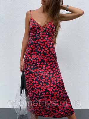 Nicole\" - силуэтное платье из кружева макраме с разрезом купить по цене 24  500 руб. в Санкт-Петербурге | Свадебный салон Alisa Wedding