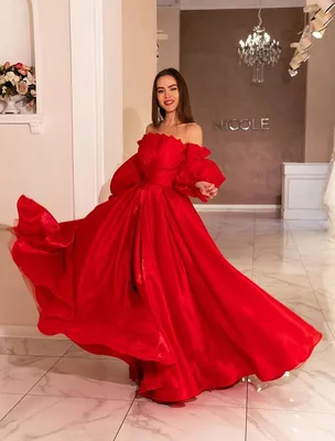 Вечернее красное платье с объемными рукавами купить в Москве