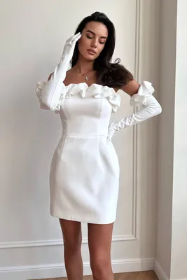 Платье-футляр в длине мини с перчатками 00002767 белый молочный купить в  интернет-магазине Post Meridiem