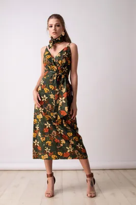 Платье с цветочным принтом в магазине «RIVODJ DESIGN» на Ламбада-маркете
