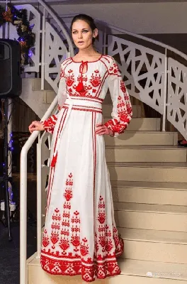 свадебные платья в русском народном стиле фото | Вышитые платья, Платья,  Наряды