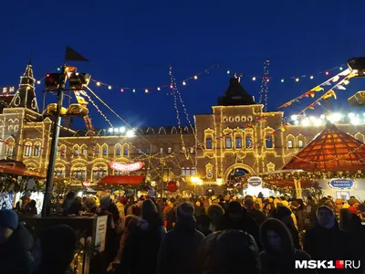 Массовые гуляния на Красной площади в Москве 2 января 2023 г. - 2 января  2023 - msk1.ru