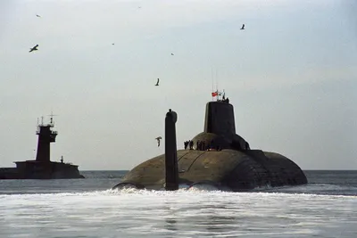 Akula class submarine Samara on parade. | Russian submarine, Akula class  submarine, Nuclear submarine