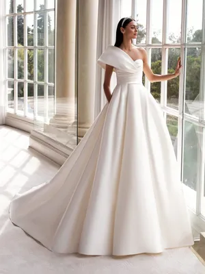 Свадебные платья из коллекции 2023 года 👗 купить свадебное платье в салоне  Love Forever | Москва.