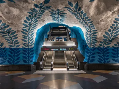 Стокгольмское метро – волшебная подземная пещера! 🧭 цена экскурсии €105, 4  отзыва, расписание экскурсий в Стокгольме
