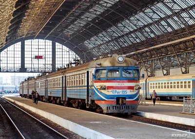 Сколько в Украине электричек, дизель-поездов и рельсобусов (ФОТО,  инфографика) | Пассажирский Транспорт