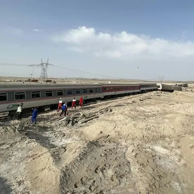 Крушение поезда в Иране: фото с места происшествия