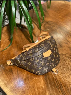 Нагрудная-поясная сумка (бананка) Louis Vuitton | Женские Сумки в деловом  стиле