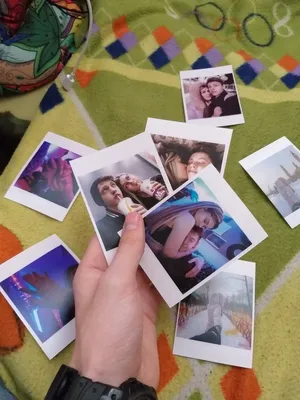 полароидные фото на память с любимым человеком/Polaroid photos for memory  with your loved one | Polaroid film, Film, Instagram