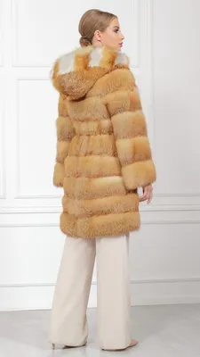 Короткая шуба из меха лисы Fur_avenue 598173003 цены в Москве, купить  одежду, каталог, фото товара и доставка в интернет-магазине Снежная Королева