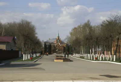 RVN on Instagram: \"Интересные места. Поселок Лев Толстой. Interesting  places. The village of Lev Tolstoy. #monument #architecture #building  #sculpture #memories #travel #like #tourism #beauty #park #station  #carriage #photography #life #post #памятник ...