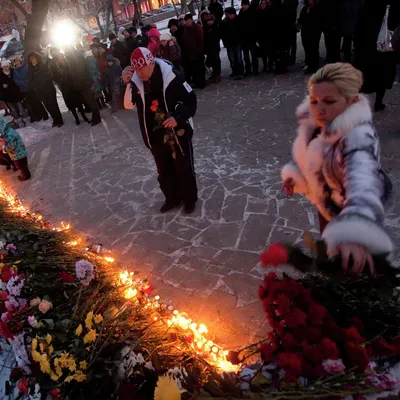 Тринадцатая годовщина пожара в «Хромой лошади» в Перми. Фотолента |  ОБЩЕСТВО | АиФ Пермь