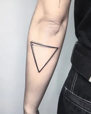 Tattoo • Подборка тату: Треугольник на предплечье (73 фото)
