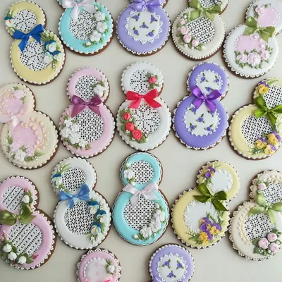 Pin by Olya Opalenik on Пряники | Flower cookies, Beautiful cookies, Sugar  cookie
