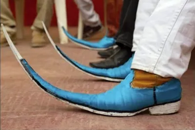 Смешная обувь» — создано в Шедевруме