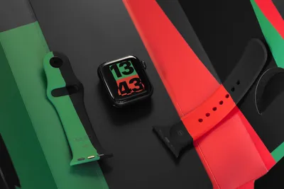 Распаковал лимитированные Apple Watch Series 6 Black Unity. Смотрите фото