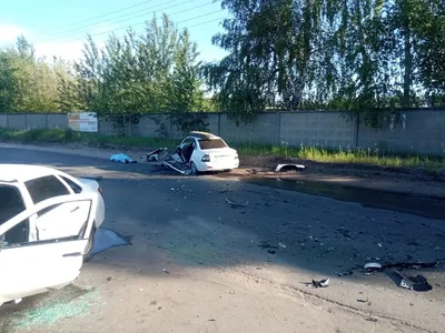В Димитровграде в лобовом ДТП погиб водитель «Приоры»: фото Улпресса - все  новости Ульяновска