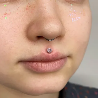 Пирсинг медуза 🔥 Шикарный прокол,... - Kolyuchka_piercing | Facebook