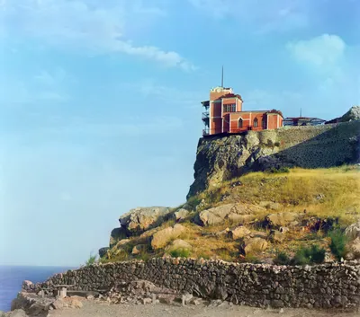 Datei:Lastochkino Gnezdo (Prokudin-Gorsky).jpg – Wikipedia