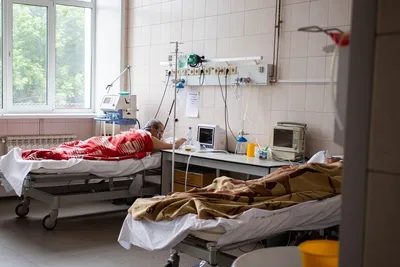 Минздрав объяснил выписку пациента с пролежнями из ковид-госпиталя под  Новосибирском - МК Новосибирск