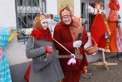 Поздравления с Масленицей 2019: поздравительные стихи и открытки - Телеграф