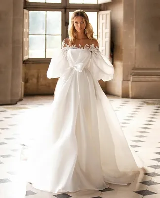 25 unique wedding dresses will inspire you in 2020 – Page 2 | Свадебные  платья, Свадебные платья мечты, Королевские свадебные платья