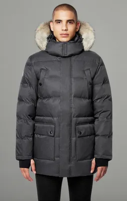 Canada Goose Trillium Parka Review | Connecticut Fashion and Lifestyle Blog  | Covering the Bases