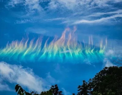 Свеженький снимок огненной радуги | Пикабу