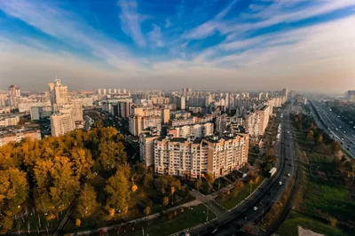 Какие районы Москвы можно считать благополучными с точки зрения  безопасности и экологии? Как выбрать идеальное место для проживания? в 2023  году