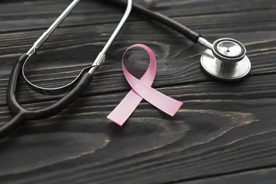Рак груди: симптомы - признаки, стадии, лечение и выживаемость