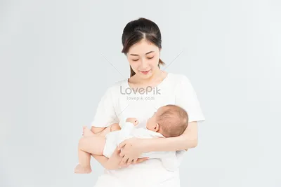 Мать и ребенок мать держит ребенка спать изображение_Фото номер  500962218_JPG Формат изображения_ru.lovepik.com