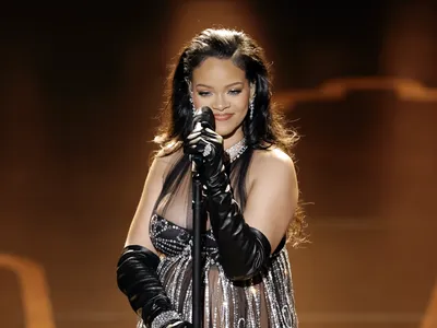 Watch Rihanna Perform “Lift Me Up” at 2023 Oscars | Pitchfork