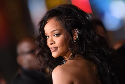 Rihanna Releases Long-Awaited New Song Lift Me Up - Bloomberg