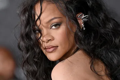 Rihanna's Musical Comeback: A Timeline of How She Never Truly Left –  Rolling Stone