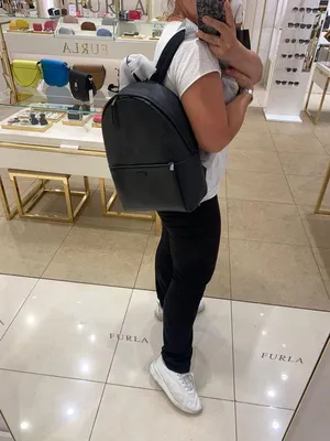 https://us.vestiairecollective.com/women-bags/backpacks/furla/multicolour-leather-furla-backpack-41195241.shtml