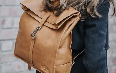 Купить кожаный немецкий качественный женский рюкзак KLONDIKE в интернет  магазине МаркаПодарка
