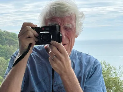 Роджер Дикинс: легендарный оператор с глазами фотографа | ПетаПиксель